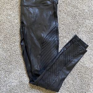 Spanx Motto Leggings